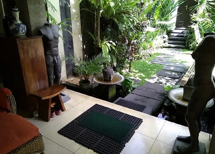 Casa de hóspedes Umah Watu 4*