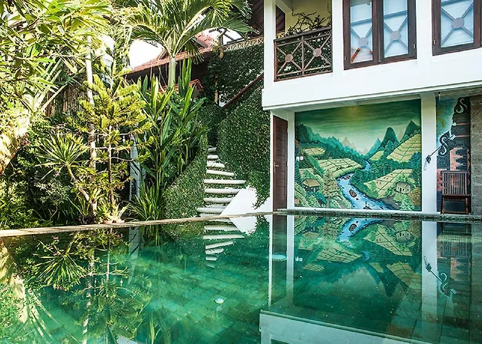 Umah Watu 4* Seminyak